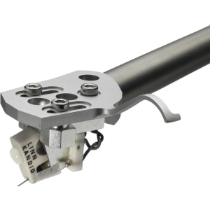 LINN-Kandid-Moving-Coil-Cartridge-Close-up-1.webp